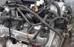 Двигатель для Lexus LS 2002 года на фотографиях