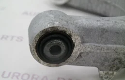 Качающийся рычаг правый для BMW X6 на фотографиях