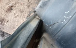 Подкрылок передний левый для Subaru Forester 2009 года на фотографиях