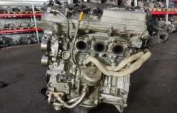 Двигатель без навесного для Lexus ES 2009 года на фотографиях