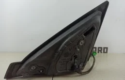 Стекла и зеркала для Volvo C30 2012 года на фотографиях