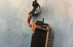 Реостат печки для Volkswagen Passat 2007 года на фотографиях