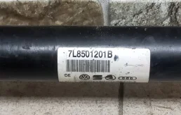 Привод задний правый для Audi Q7 2010 года на фотографиях