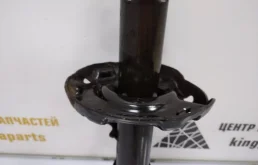 Стойка кузова передняя правая для Hyundai Solaris 2021 года на фотографиях