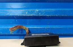 Блок управления парктроником для Volkswagen Touareg на фотографиях