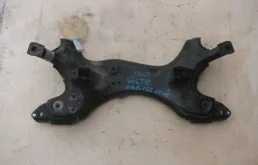 Подрамник двигателя для Toyota Corolla на фотографиях