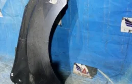 Крыло правое для Citroen Berlingo 2009 года на фотографиях