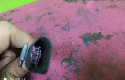 Ручка двери передняя левая внешняя для Audi Q7 2012 года на фотографиях