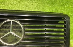 Решетка радиатора для Mercedes-Benz G class 2001 года на фотографиях