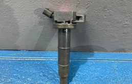 Катушка зажигания для Toyota RAV4 на фотографиях