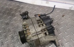 Генератор для Nissan Primera 1996 года на фотографиях