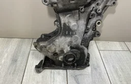 Передняя крышка двигателя для Volkswagen Polo на фотографиях