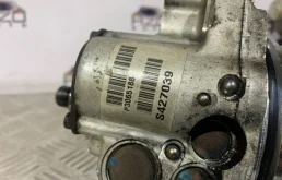 Насос вариатора для Volvo XC90 2003 года на фотографиях