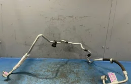 Трубка кондиционера для Volkswagen Passat CC на фотографиях