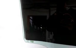 Стекло двери заднее левое для Audi Q7 на фотографиях