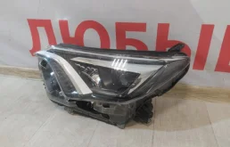 Фара ксенон левая для Toyota RAV4 2021 года на фотографиях