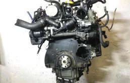 Двигатель без навесного для Fiat Doblo 2010 года на фотографиях