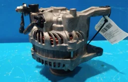 Генератор для Nissan Navara 2008 года на фотографиях