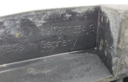 Кронштейн заднего бампера правый для Audi A6 на фотографиях