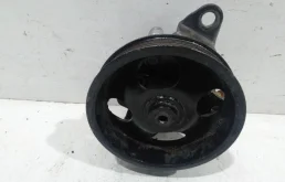 Насос ГУР для Nissan X-Trail на фотографиях