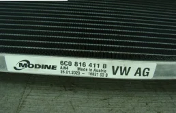 Радиатор кондиционера для Skoda Rapid 2017 года на фотографиях