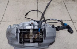 Суппорт передний левый для Mercedes-Benz E class на фотографиях