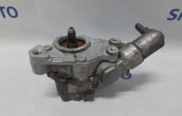 Насос ГУР для Audi A8 2010 года на фотографиях