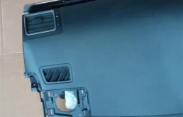 Подушка безопасности пассажира для Subaru Forester на фотографиях