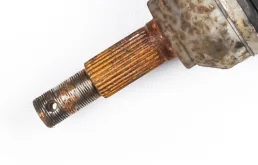 Привод задний левый для Nissan X-Trail 2013 года на фотографиях