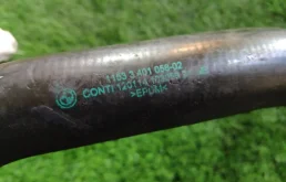 Патрубок радиатора верхний для BMW X3 2009 года на фотографиях