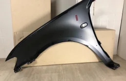 Крыло правое для Mitsubishi Pajero Sport на фотографиях