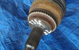 Привод передний левый для Toyota Avensis на фотографиях