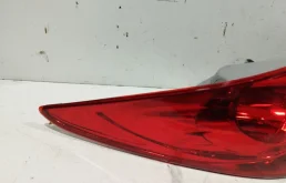 Фонарь внешний левый для Hyundai Solaris 2012 года на фотографиях