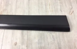 Молдинг передней левой двери для Audi Q7 2015 года на фотографиях