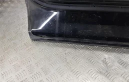 Двери для Mazda CX 7 2011 года на фотографиях