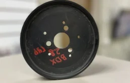 Шкив насоса ГУР для Audi A8 2007 года на фотографиях