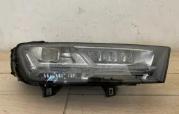 Фара правая для Audi Q7 2020 года на фотографиях
