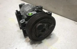 Компрессор кондиционера для Nissan Navara на фотографиях