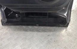 Двери для Mazda CX 7 2010 года на фотографиях