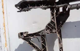 Панель радиатора (телевизор) для BMW X3 2008 года на фотографиях