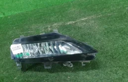 Противотуманка (ПТФ) передняя правая для Skoda Rapid 2023 года на фотографиях