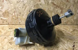 Вакуумный усилитель тормозов для Mercedes-Benz E class 2010 года на фотографиях