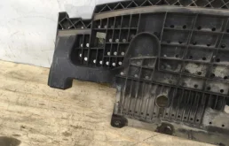 Защита картера двигателя для Suzuki Grand Vitara 2007 года на фотографиях