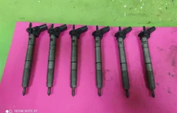 Форсунка топливная для Audi Q7 на фотографиях