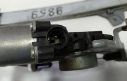 Стеклоподъемник передний правый для Hyundai Solaris 2015 года на фотографиях