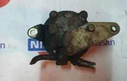 Насос ГУР для Nissan X-Trail на фотографиях