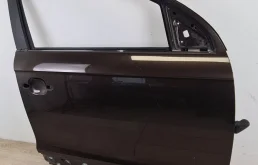 Двери для Audi Q7 2015 года на фотографиях