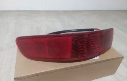 Заглушка ПТФ задняя правая для Mitsubishi Outlander на фотографиях