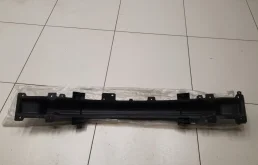 Усилитель заднего бампера для Hyundai Solaris 2011 года на фотографиях