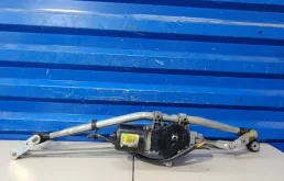 Трапеция стеклоочистителей для Renault Logan 2015 года на фотографиях